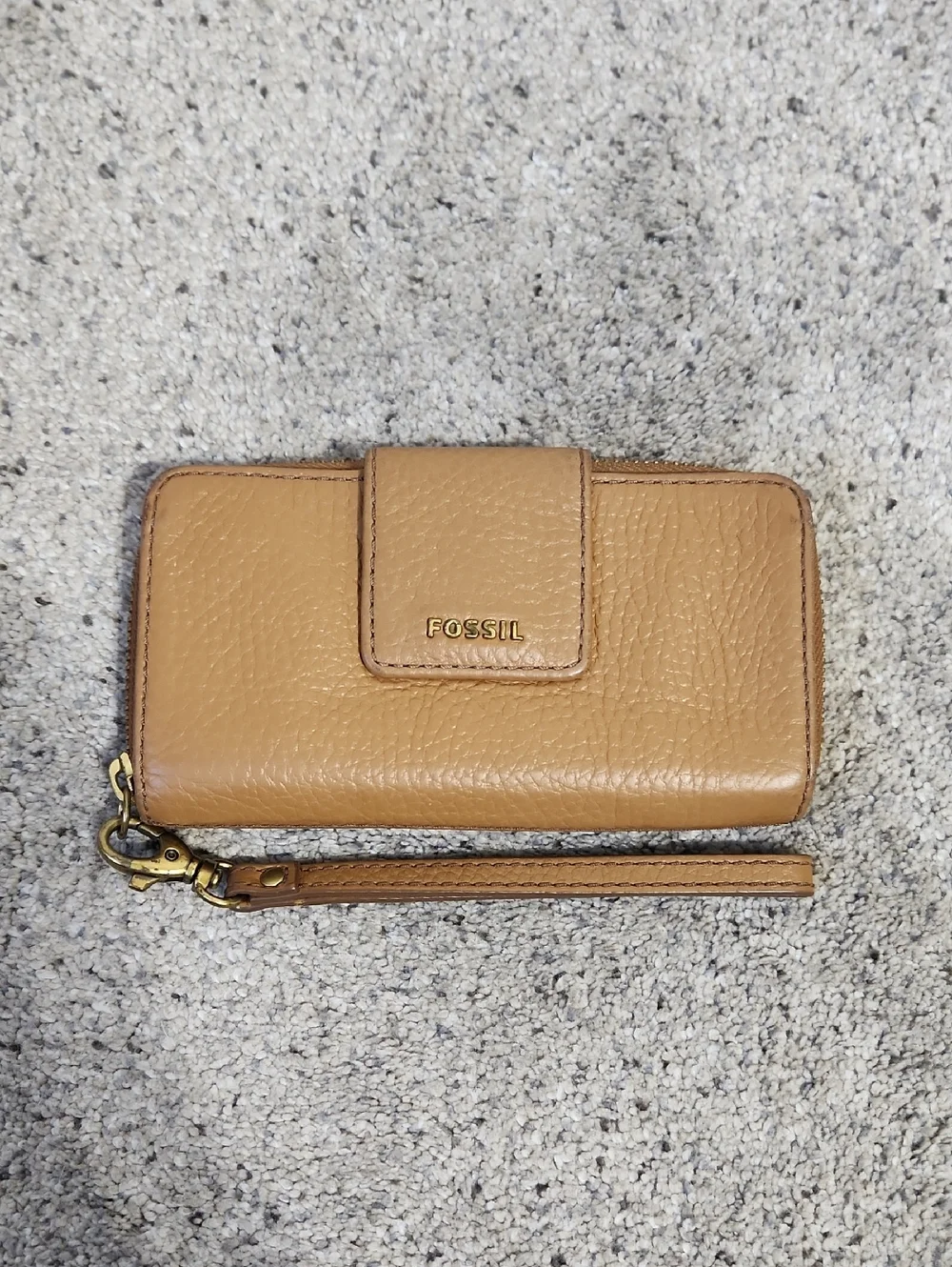 Fossil Madison Zip Around Clutch Wallet in Saddle